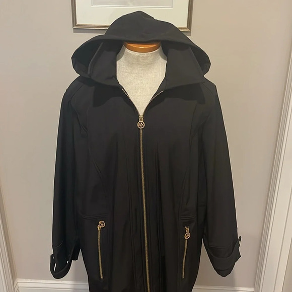 Michael Kors - Hooded Black Jacket With Gold Zipper - Size 1X - Gently Used!! - Picture 2 of 15